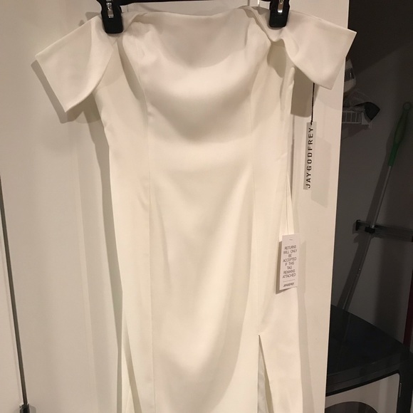 Anthropologie’s BHLDN line- Adler dress in Ivory - Picture 3 of 3